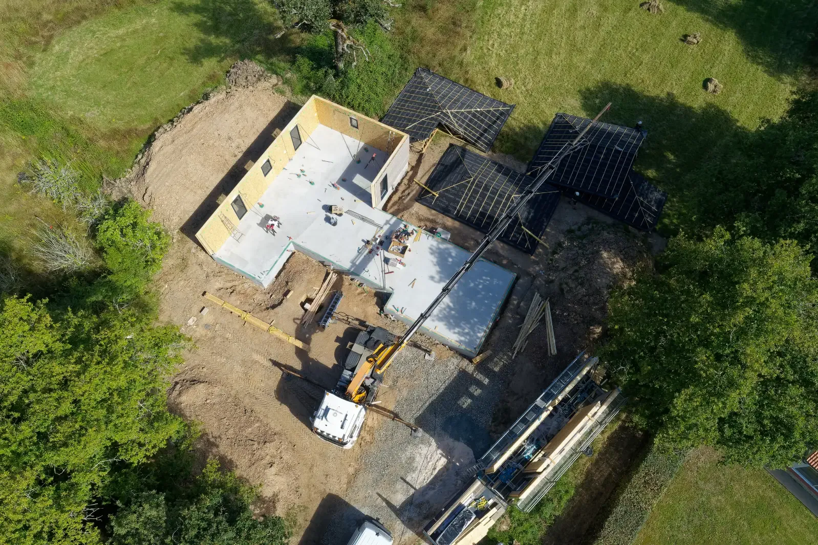 Suivi par drone et timelapse de la construction maison ossature bois, Vendée